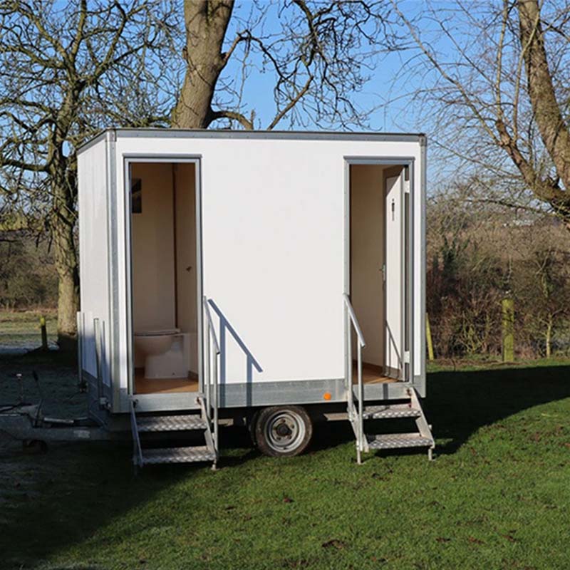 Portable trailer toilets: Sanitation solutions at sporting events